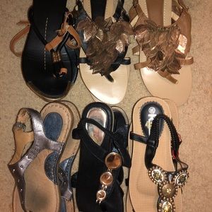 6 pairs of sandals